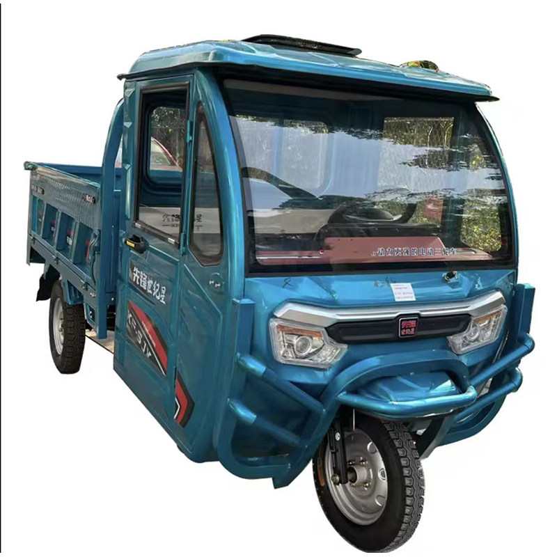Green Semi-Covered Three-Wheel Cargo Tricycle